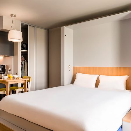 Aparthotel Adagio Access Colombes La Defense Экстерьер фото