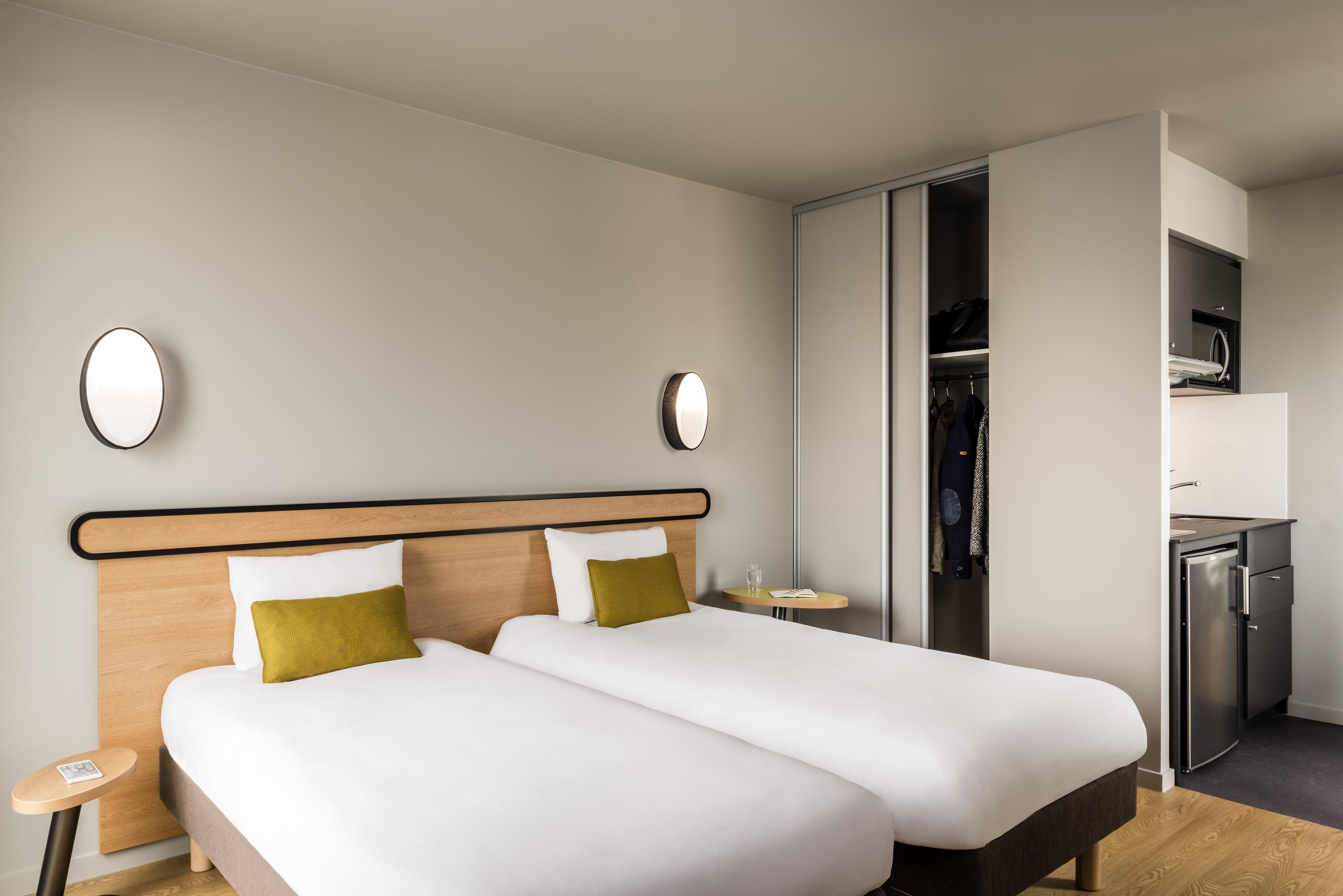 Aparthotel Adagio Access Colombes La Defense Экстерьер фото