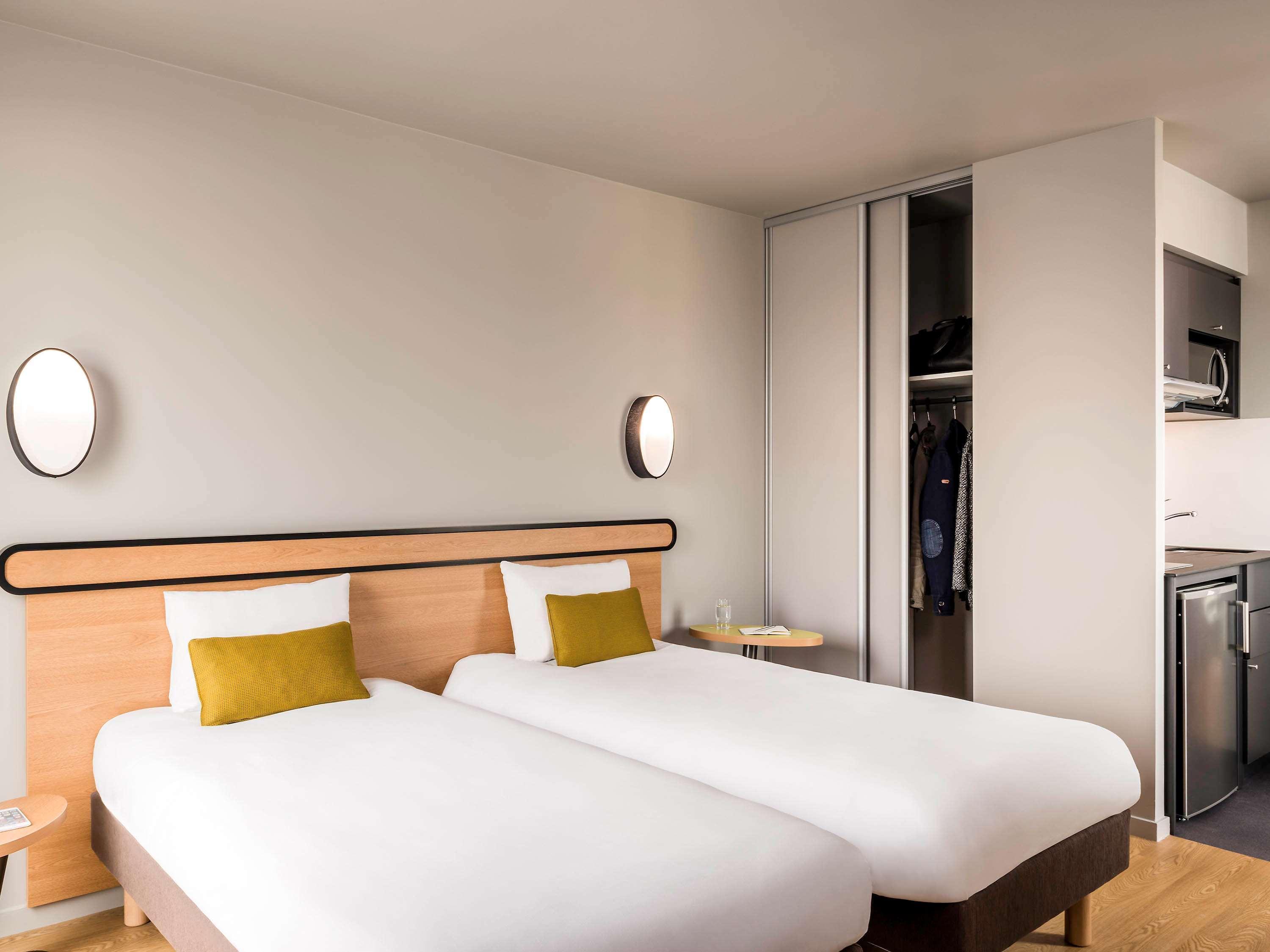 Aparthotel Adagio Access Colombes La Defense Экстерьер фото