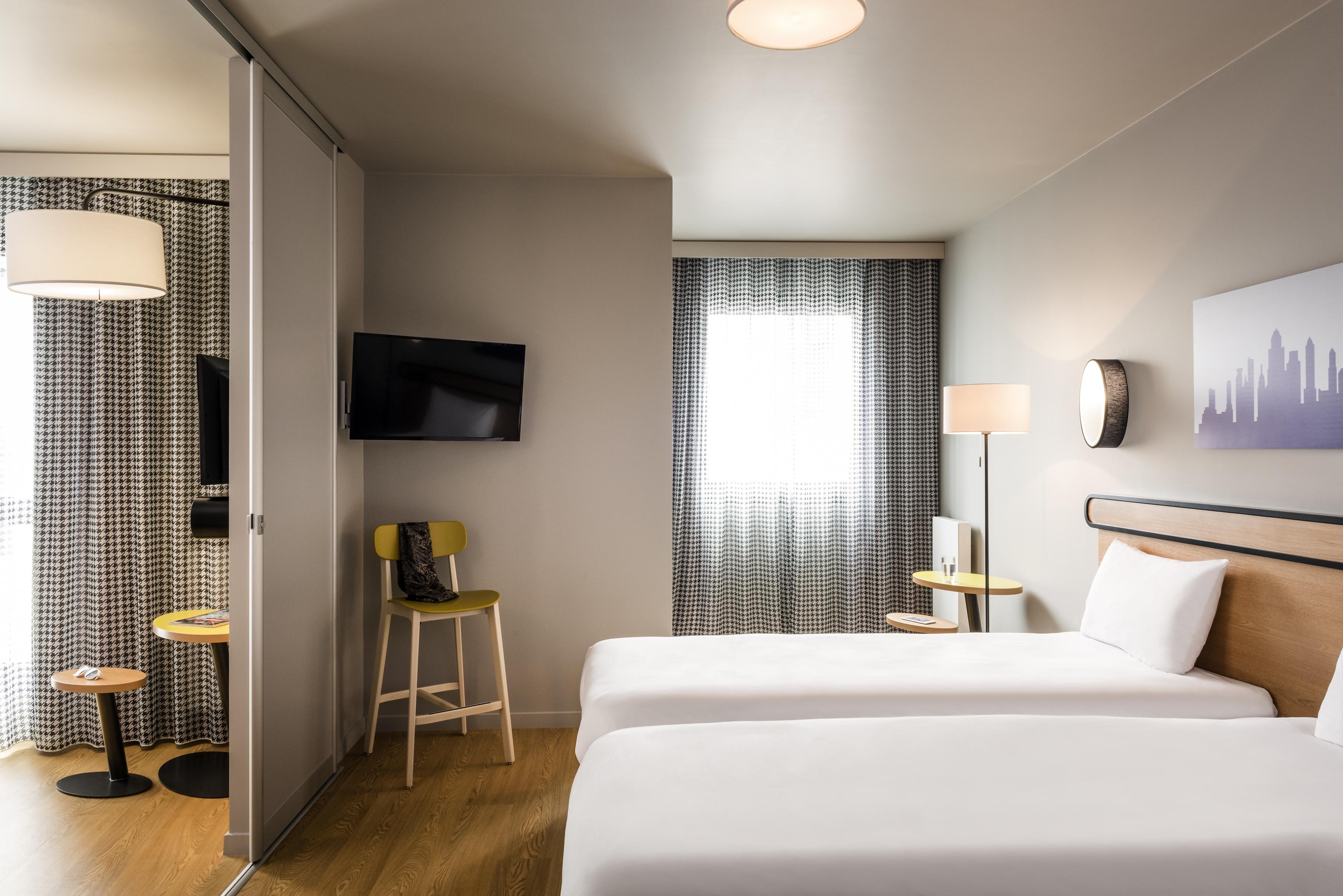 Aparthotel Adagio Access Colombes La Defense Экстерьер фото