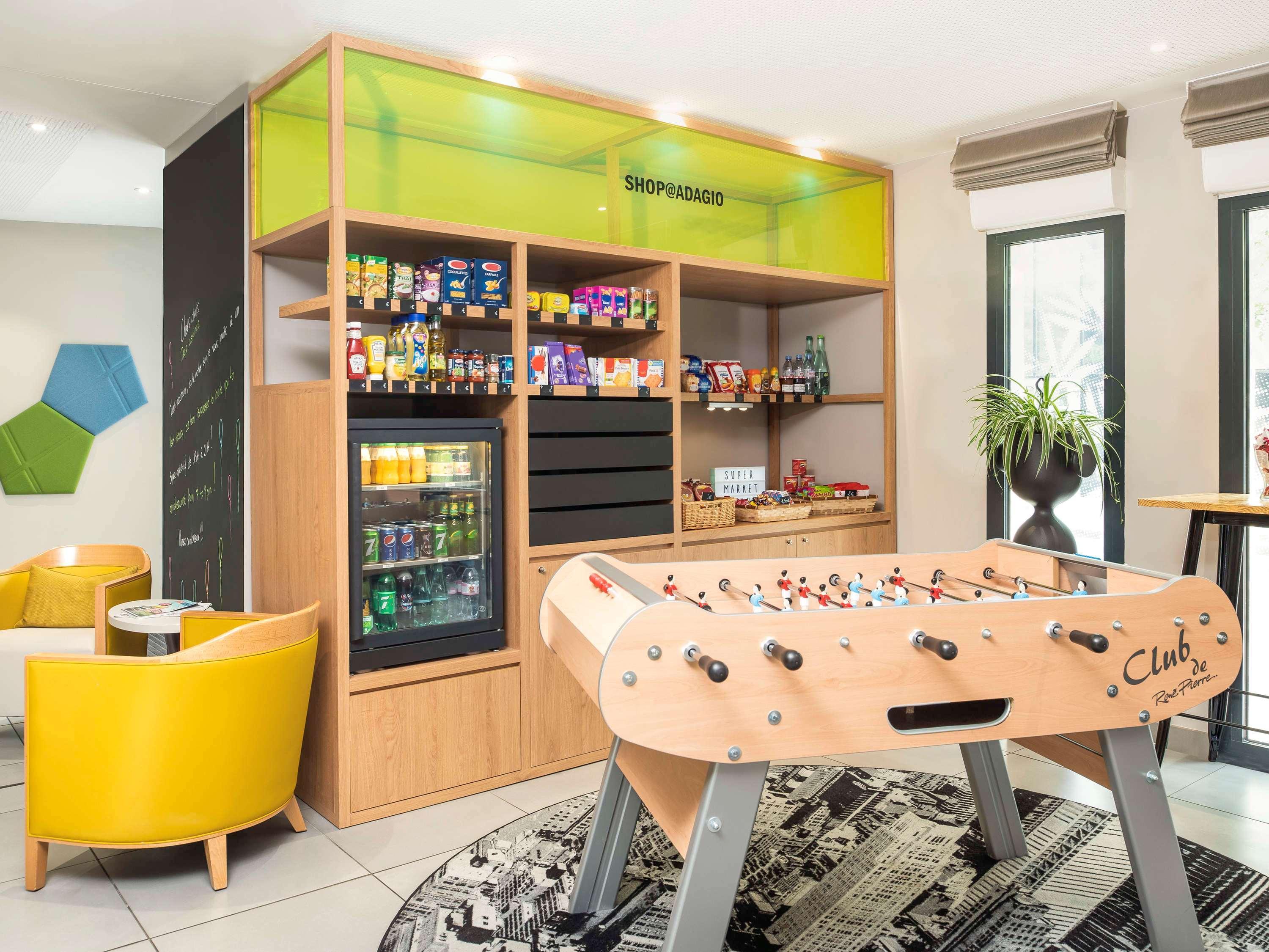 Aparthotel Adagio Access Colombes La Defense Экстерьер фото