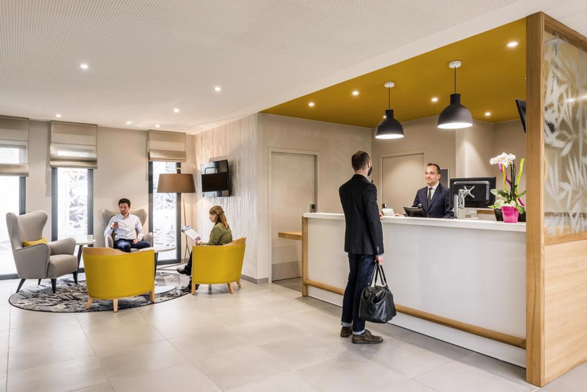 Aparthotel Adagio Access Colombes La Defense Экстерьер фото