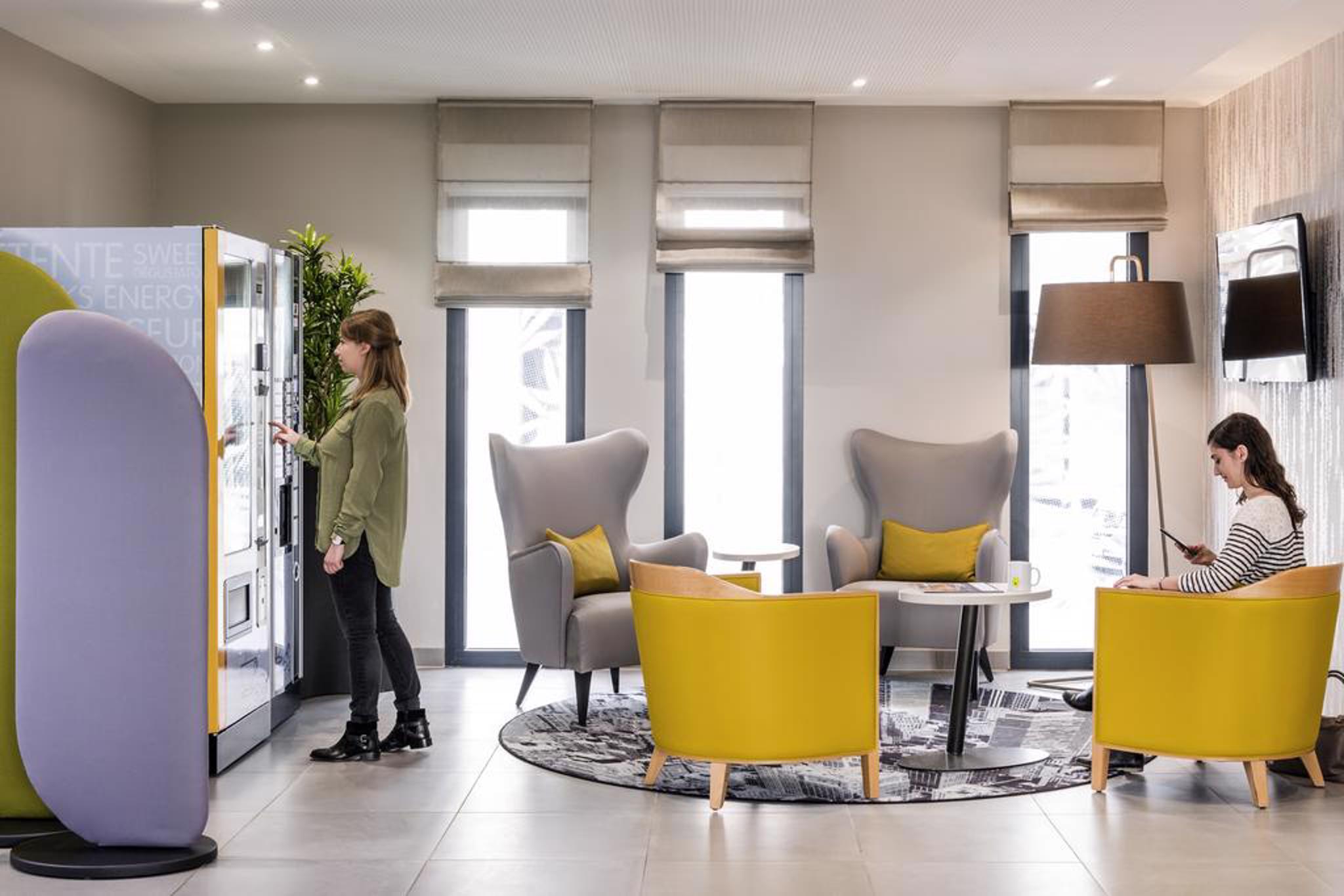 Aparthotel Adagio Access Colombes La Defense Экстерьер фото