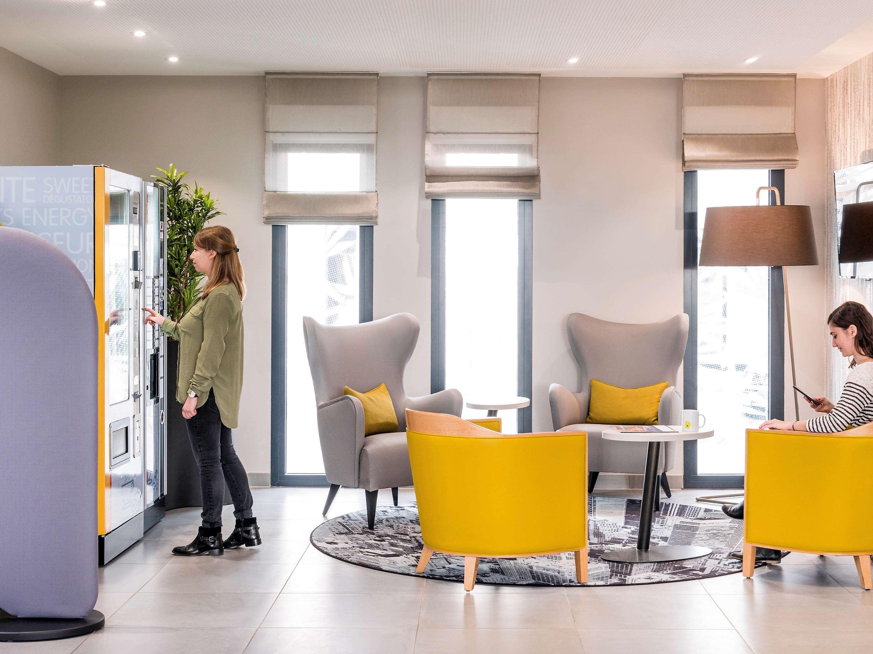Aparthotel Adagio Access Colombes La Defense Экстерьер фото