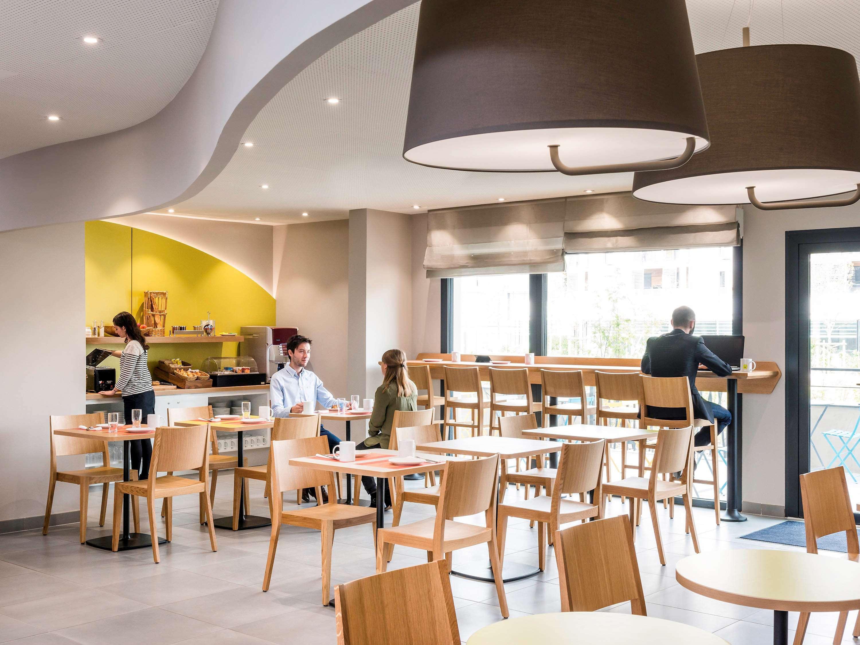 Aparthotel Adagio Access Colombes La Defense Экстерьер фото