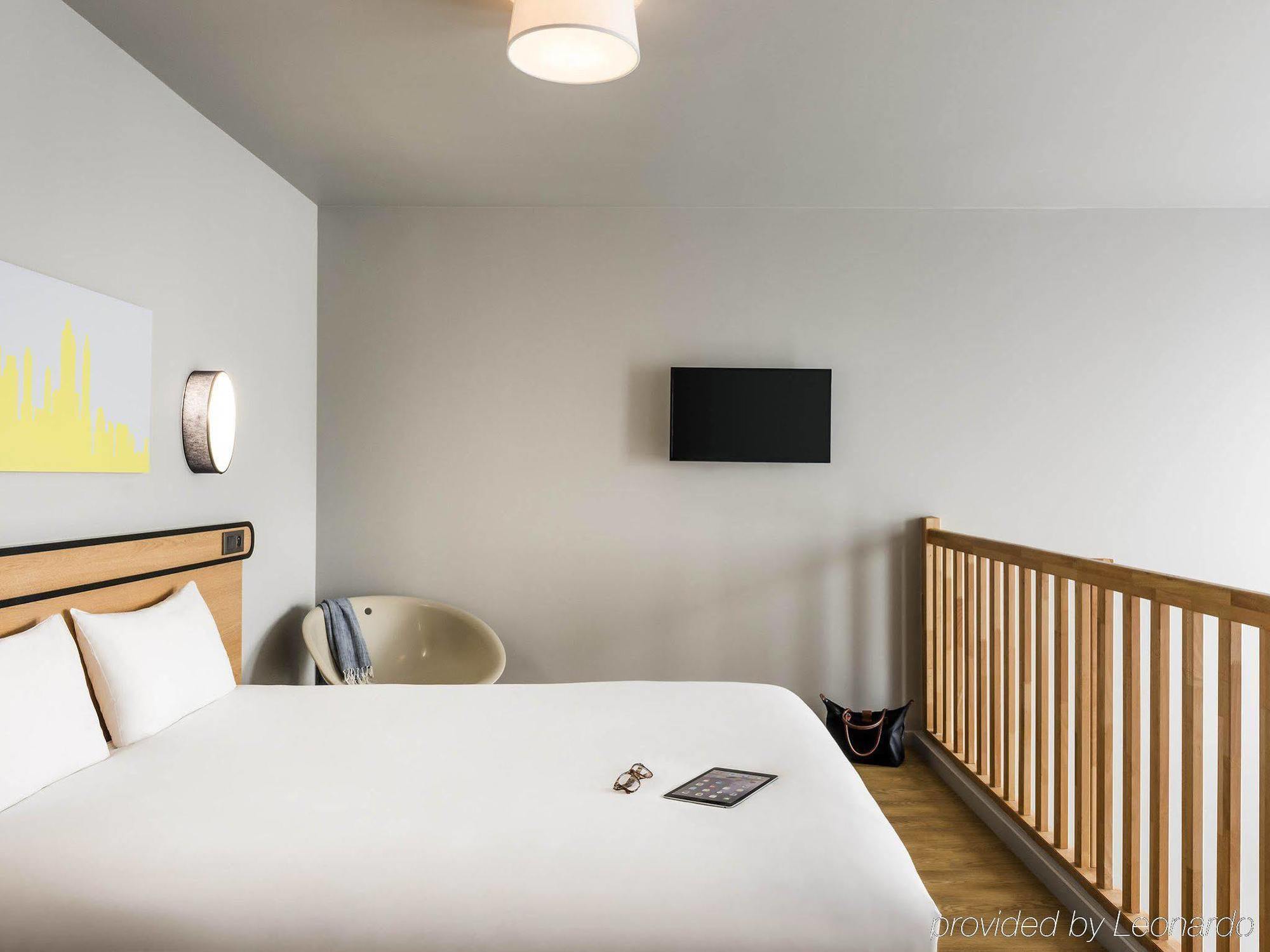 Aparthotel Adagio Access Colombes La Defense Экстерьер фото