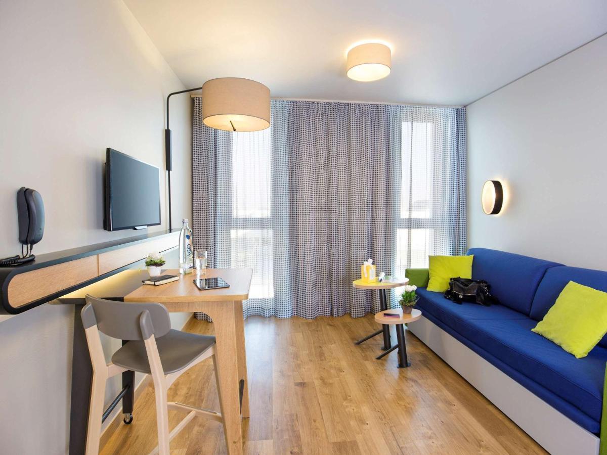 Aparthotel Adagio Access Colombes La Defense Экстерьер фото